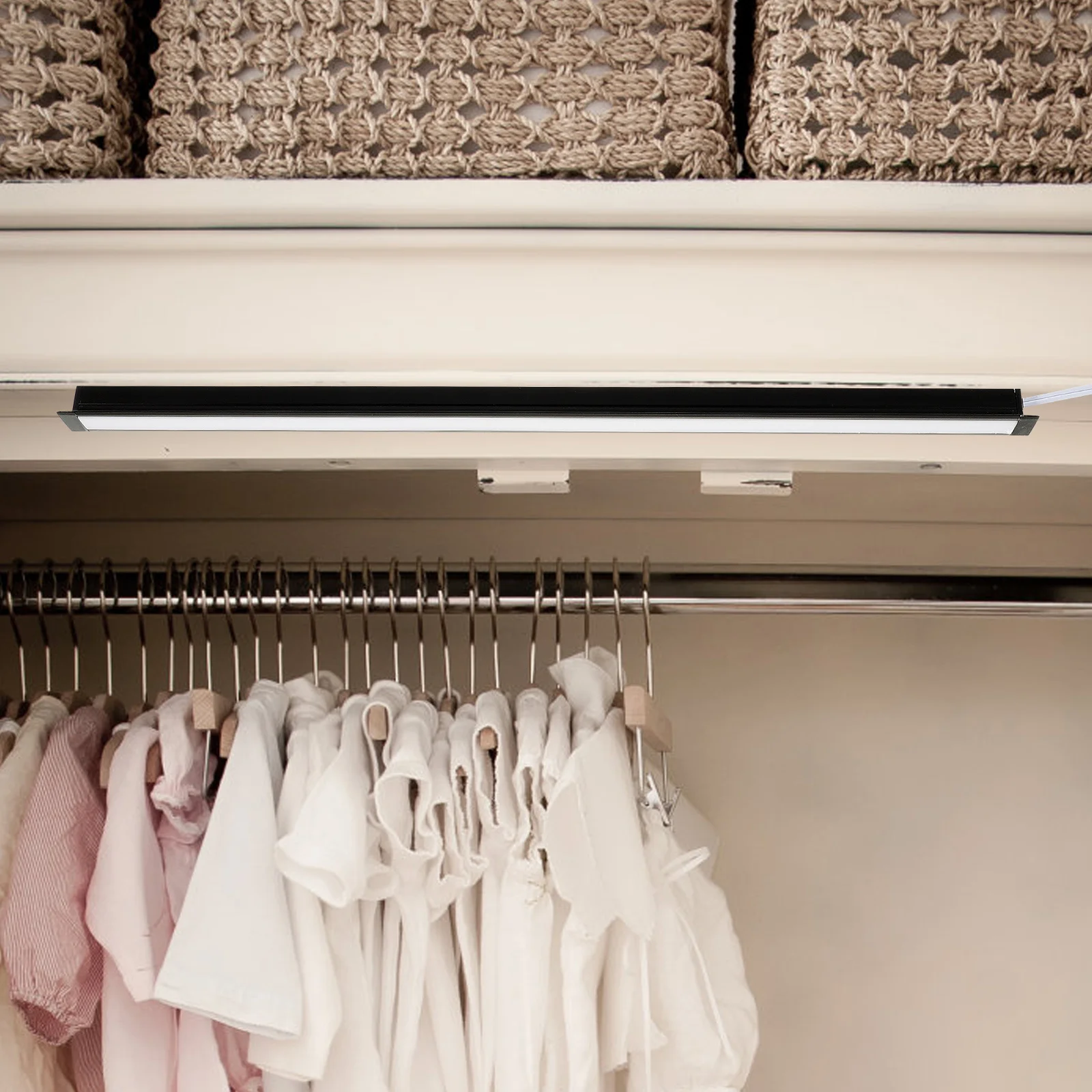 

2Pcs Rechargeable Under Cabinet Lighting Kit Multi-Purpose Hidden Mount for Wardrobe Drawer Home Decor Under Cabinet Lights