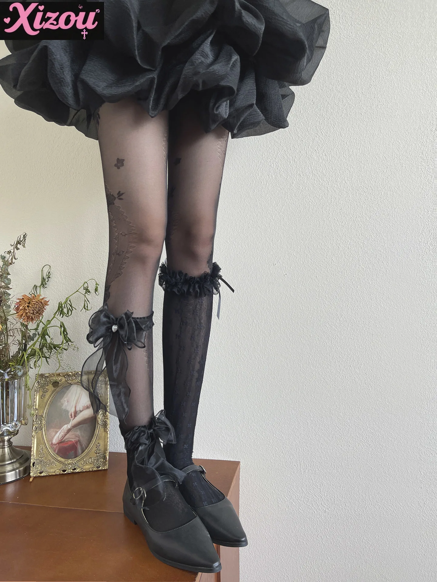 

Новые японские темно-готические колготки в стиле Лолиты с бантом, кружевные жаккардовые колготки для девочек, сетчатый бант, кружевное кольцо на ногу, женский индивидуальный комплект носков для девочек