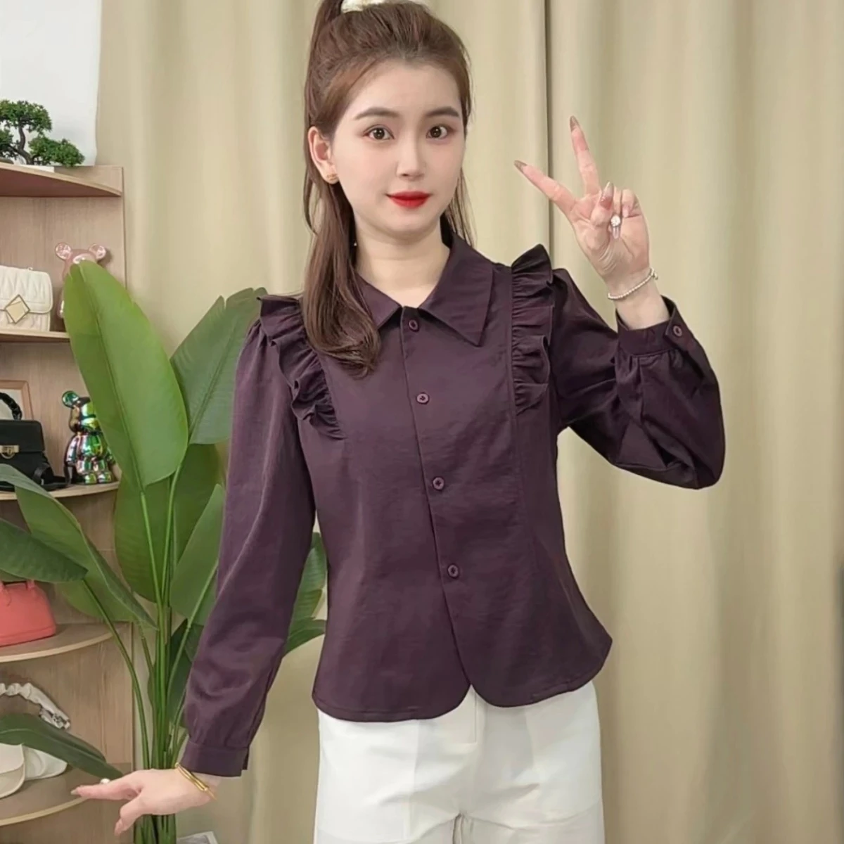 2025 Frühherbst Neue Elegante Damen-Bluse mit Retro-Spitzenbesatz, Schlankmachend, Einfarbig, Lang, Vielseitig