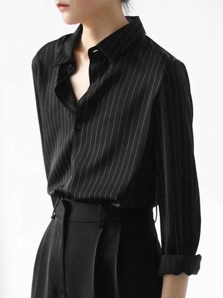 Blusa feminina listrada francesa 2025 primavera nova moda solta camisas pretas para mulheres vertical elegante tops de manga comprida para mulheres