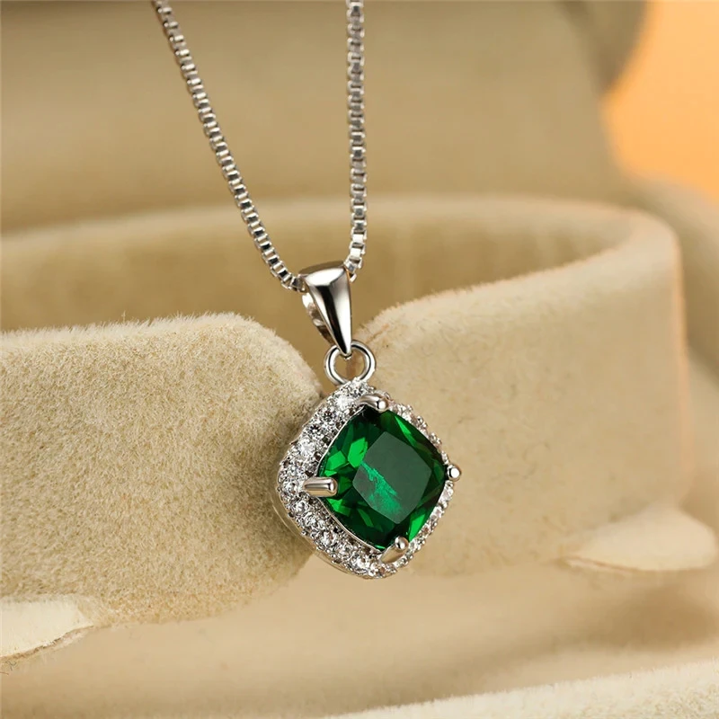 Huitan Elegant Cushion Shape Cubic Zirconia Pendant Necklace Silver Color Box Chain Exquisite Women Accessories Fashion Jewelry