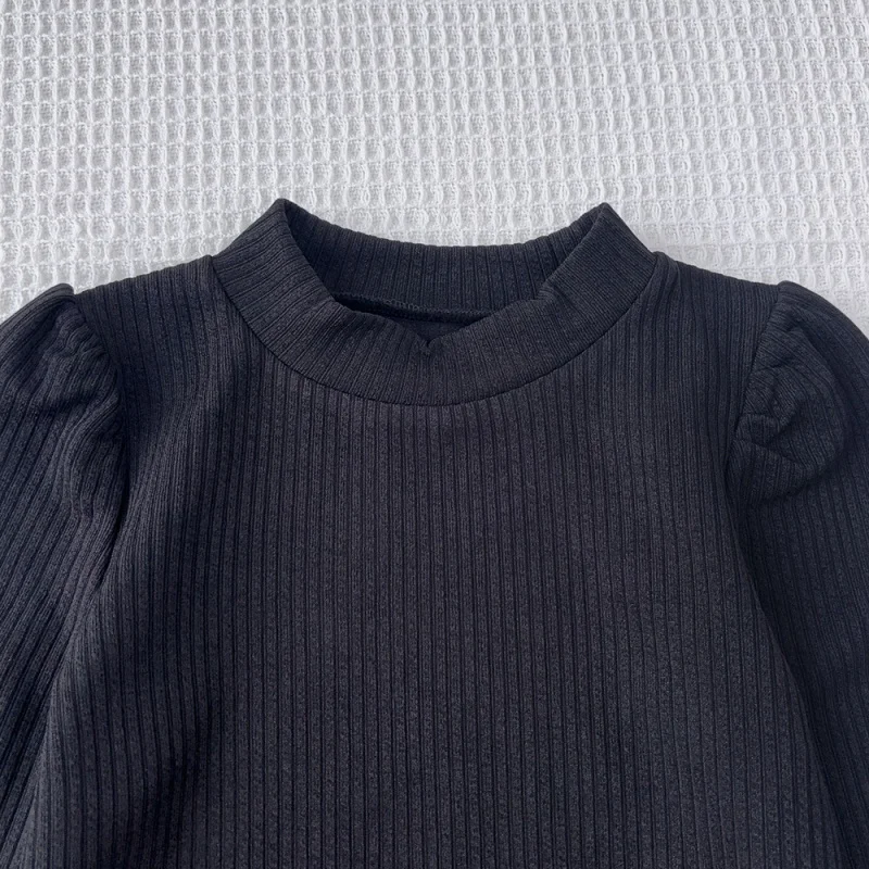 

Girls' Autumn Winter Style Toddler Puff Sleeve Plaid Top SetAShort Skirt Beret Three-Piece Set