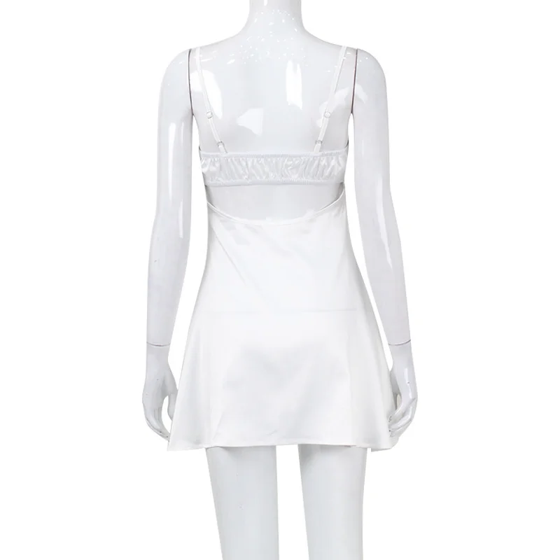 فستان كامي مثير من الدانتيل مناسب بفتحة خلفية من الساتان تنورة صغيرة عصرية للنساء فستان بوستير متين عالي الخصر تنورة على شكل حرف a