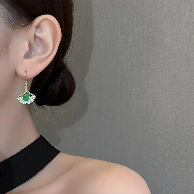 New S925 Silver Needle Cat Eye Stone Ginkgo Leaf Eardrops Earrings and Buckles for Women's Jewelry