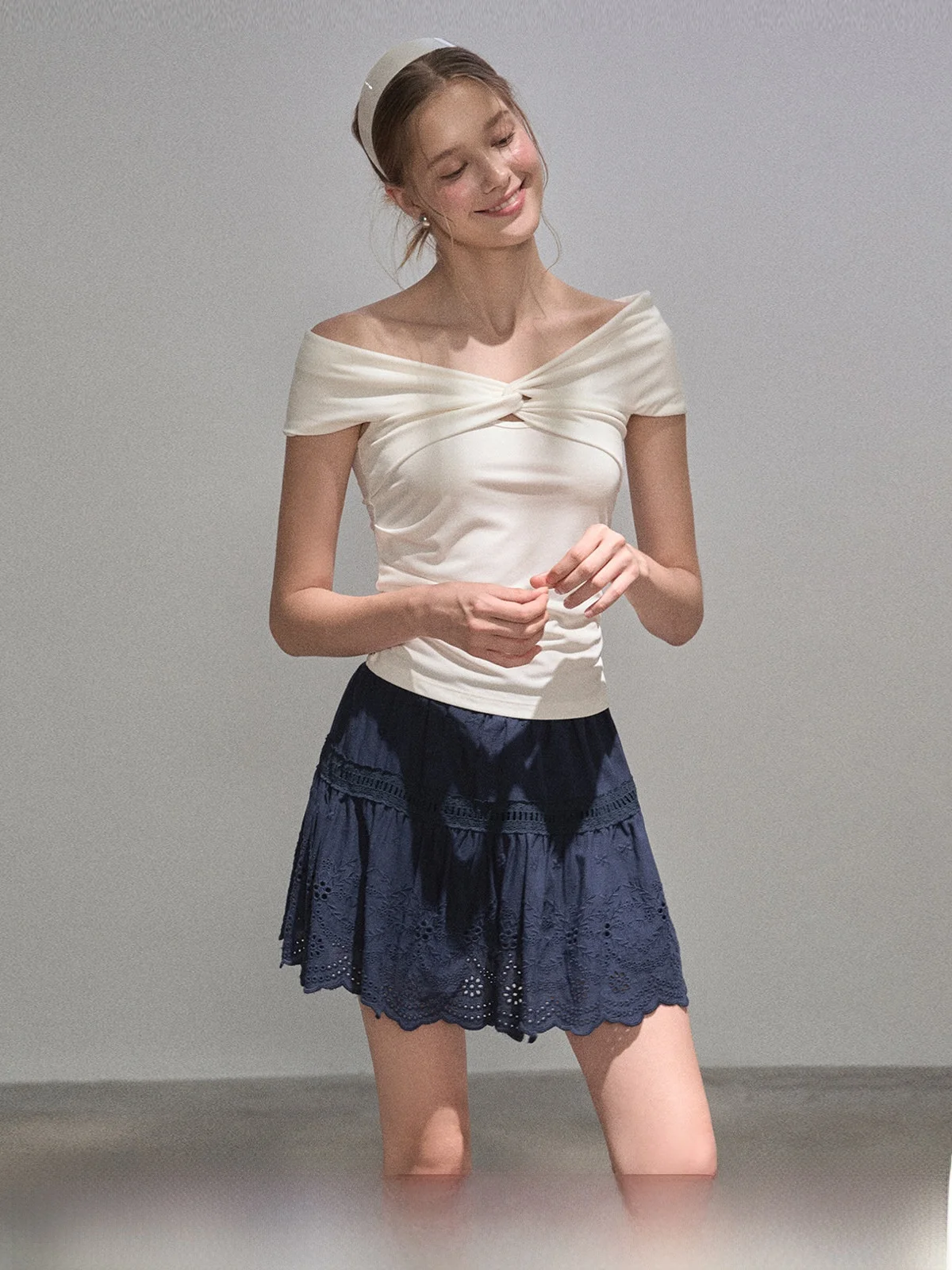 

Синяя юбка с кружевной отделкой, ажурная, с завышенной талией, женская летняя приталенная юбка А-силуэта, дышащая, повседневная, для комфортной носки