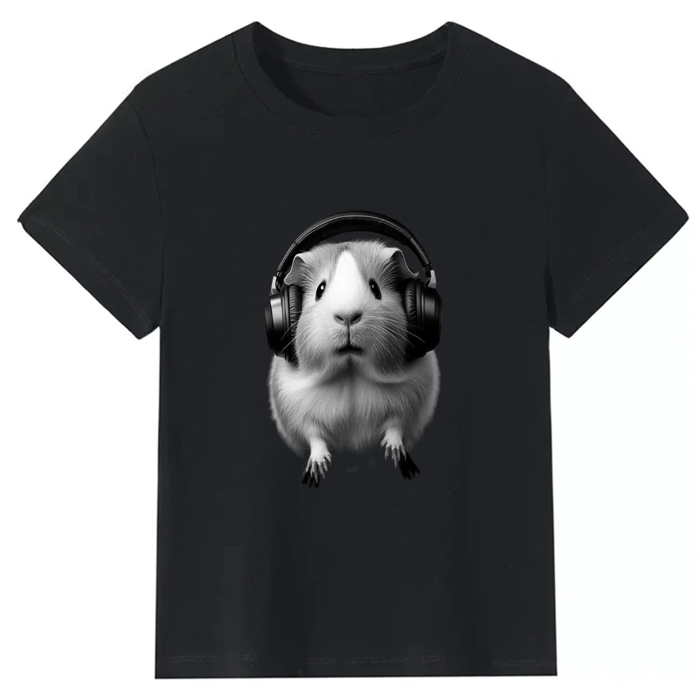 Men'S T-Shirt Featuring Guinea Pig Wearing Headphones Adorable Design with Cute Guinea Pig and White Headphones