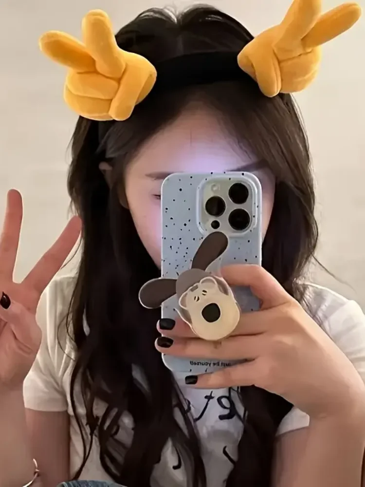 1 Soft Cartoon Plush Thumb Up Gesture Headband - Yellow Hair Accessory Fashion Style Photo Props and Casual Christmas Headband