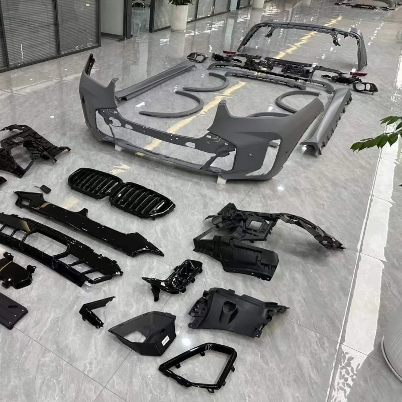Suitable for BMW X5 Early Model G05 Modification Old to New Bumper 2019 to 2023 Body Kit