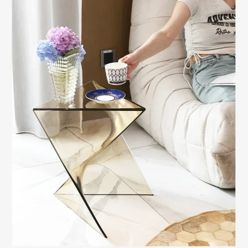 Firm Nordic minimalist small coffee table small apartment corner table Internet celebrity designer geometric sofa edge table