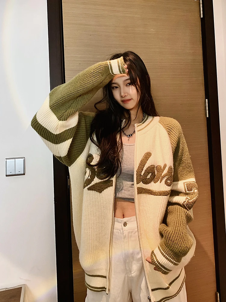 

American Retro Knitted Zipper Jaet Autumn Winter High Street College Sle Embroidered Sweater Cardigan Trendy Top for Women