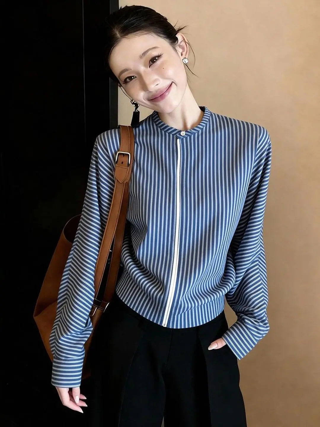 

Unique Beautiful Striped Blue Korean Style Shirt Short High-End Feel Spring Fashion Top Commute Style Straight Tube Long Slee...