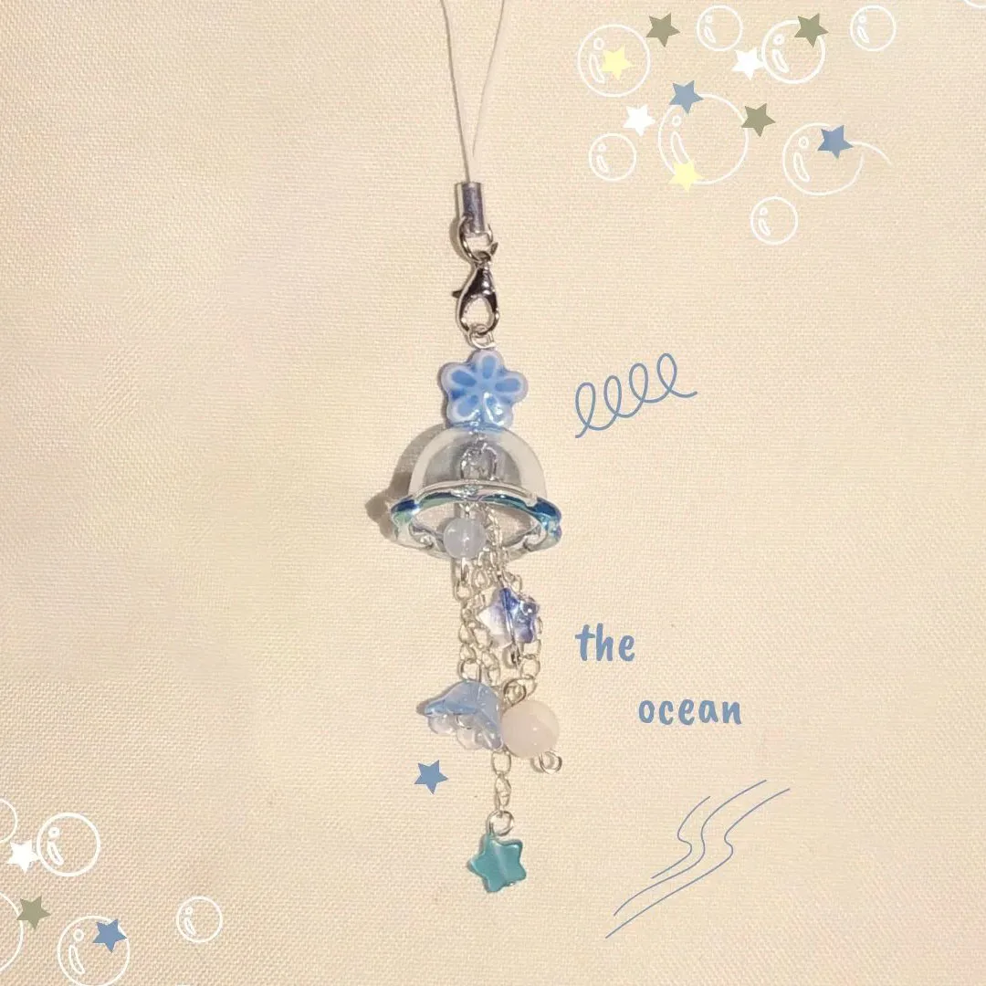 ⋆.ೃ࿔･Medusitas phonecharm