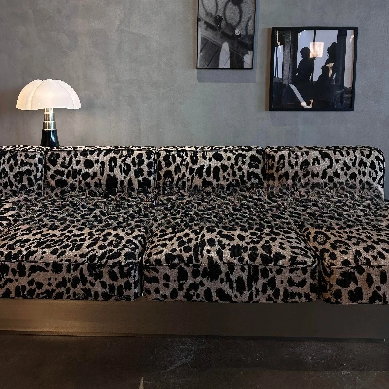 Retro wild leopard print sofa, private collection stainless steel suspended three-person sofa