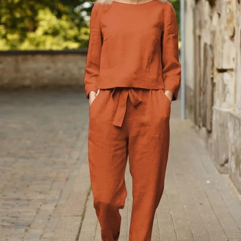 Ladies Autumn Solid Color Casual Round-necked Long-sleeved Blouse and Trouser Suit