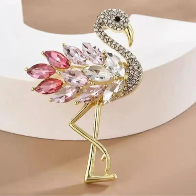 Crystal Flamingo Brooch for Women Elegant Party Pin Girls Luxury Animal Badge for Evening Dress