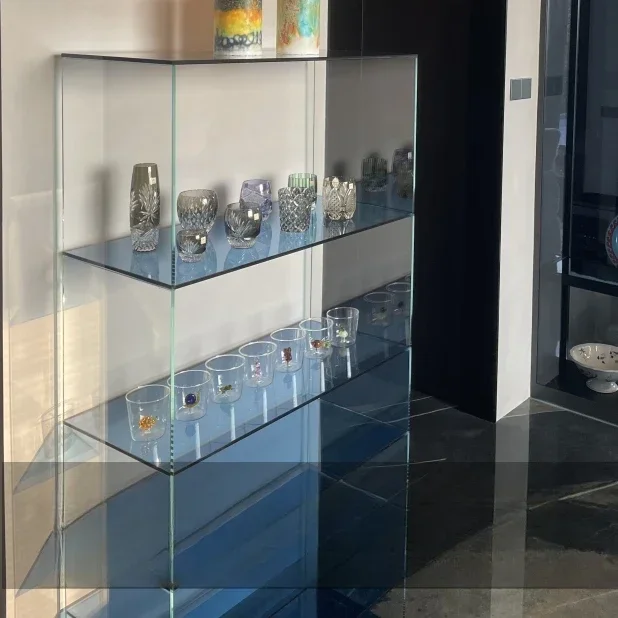 Italian glass cabinet Floor-to-ceiling multi-layer coffee cup display storage cabinet Living room bookcase against