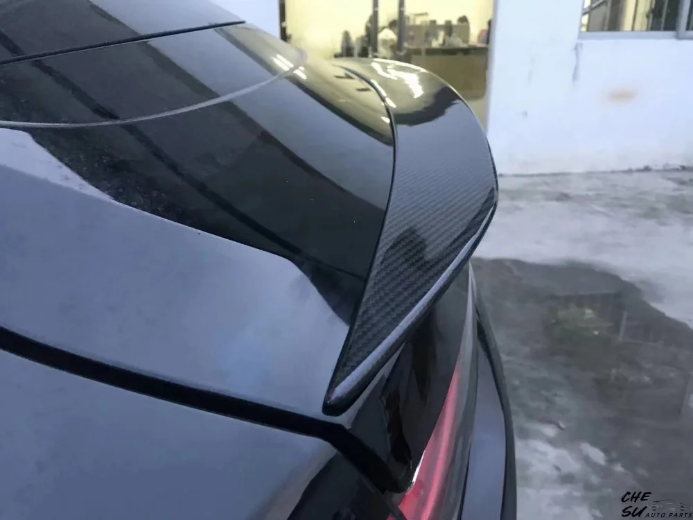 High Quality Carbon Fiber Rear Spoiler Body Kit for Porsche Cayenne Upgrade, Customized Rear Wing Kit, Car Tools, Car Supplies