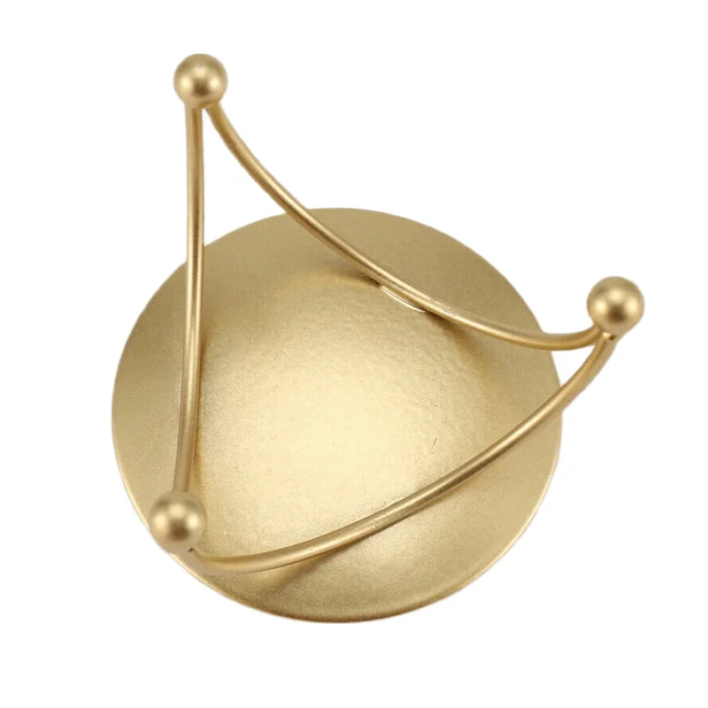 Kochgeräte im europäischen Stil, Kerzenhalter aus Eisen, Retro-Rundtisch, golden, für Zuhause, festliche Verzierung, 1 Stück