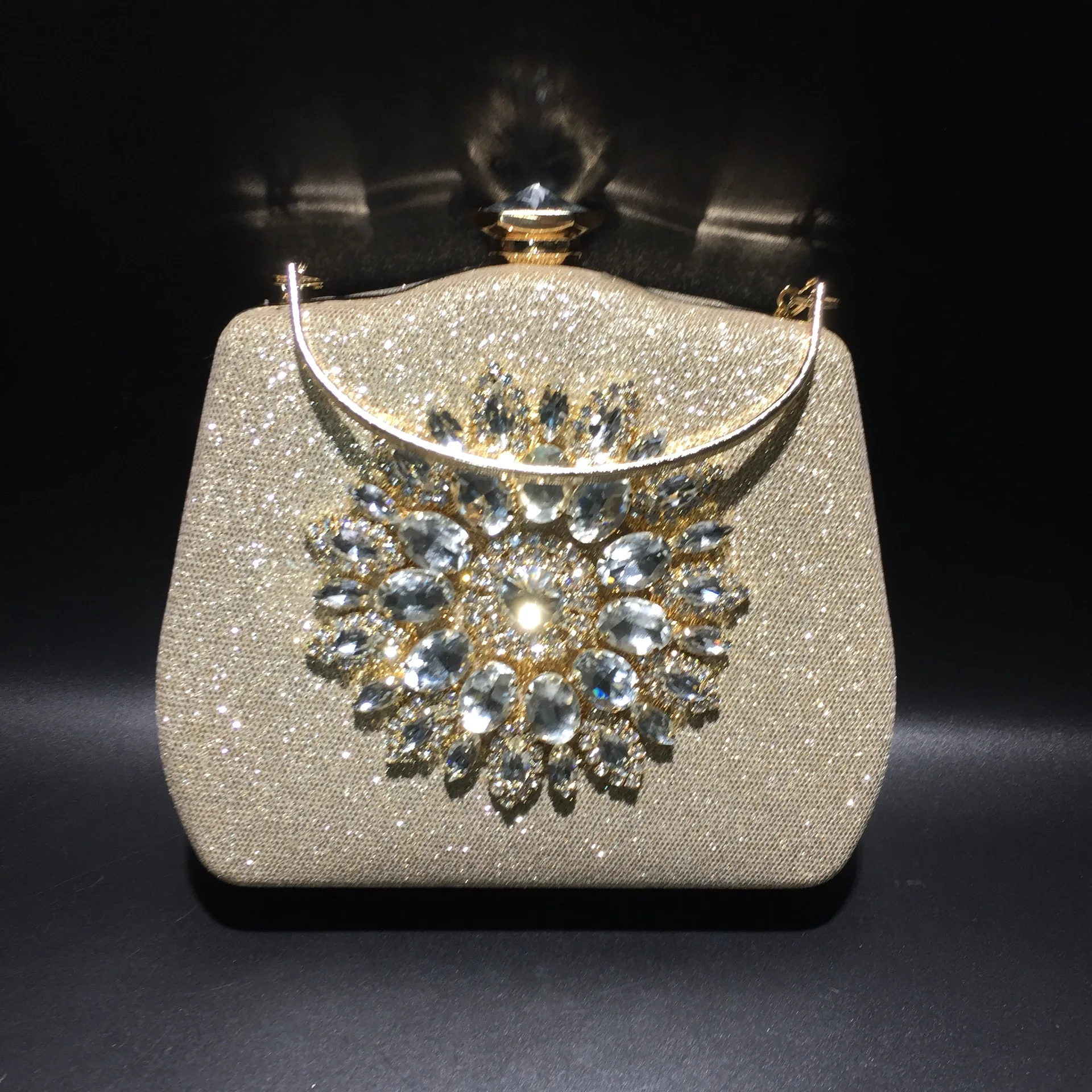 Diamond studded banquet bag, sunflower jewelry banquet bag, bride handbag, PU leather chain women\'s bag, small square bag