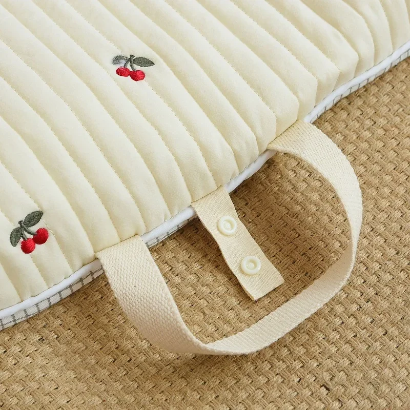 Ins thick models newborn baby embroidery cotton breathable nap folding portable mattress kindergarten can be Machine washable sl