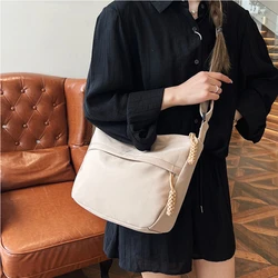 Kore versiyonu Crossbody omuzdan askili çanta kadın için Commuting küçük bez çanta japon öğrenciler için basit naylon omuzdan askili çanta