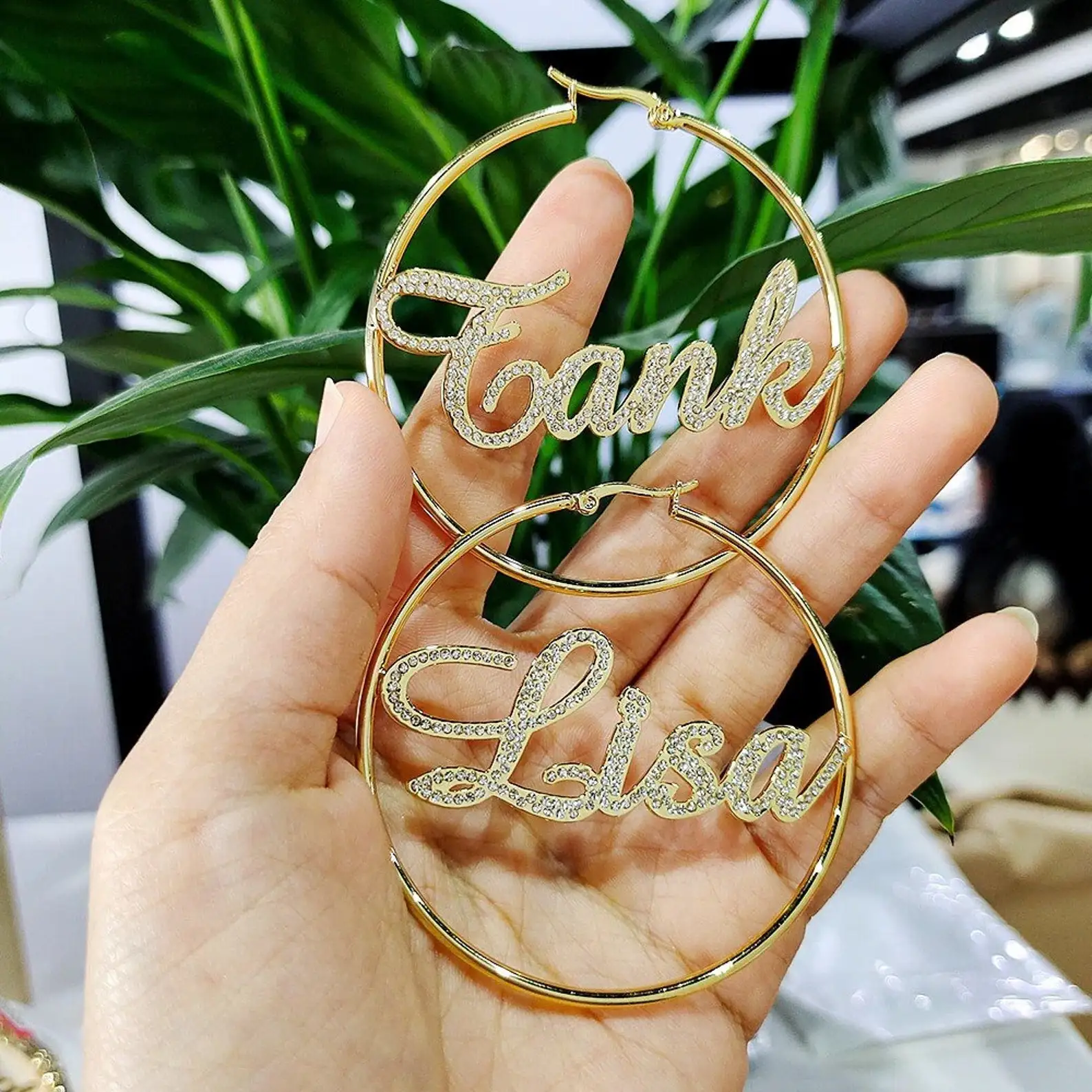 

60-100MM Bling Name Earrings Custom Hoop Earrings For Women Fashion Popular Custom Name Earrings Circle Point Diamond Jewelry