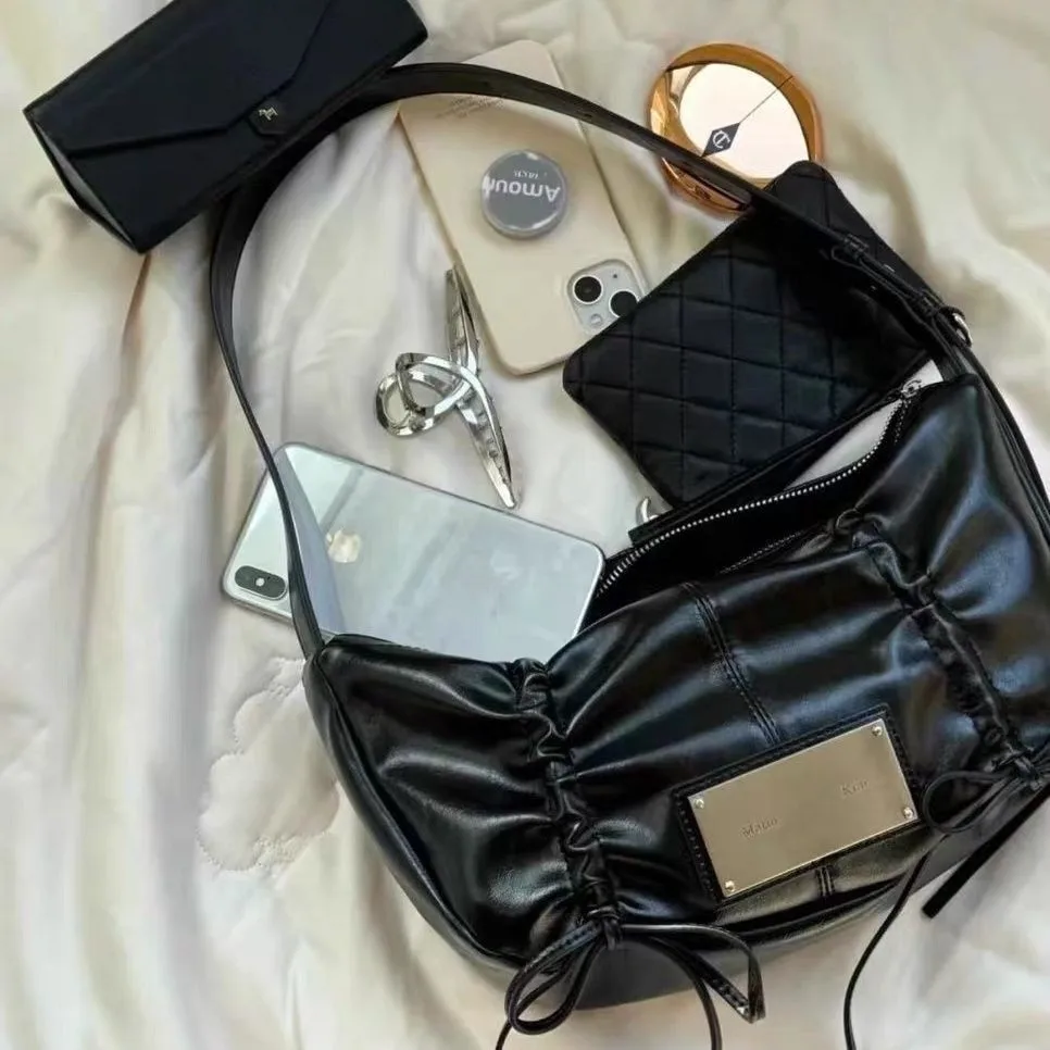 Matin Kim Neue Mode Geraffte Schultertasche mit Kordelzug, Unterarm-Handtasche für Damen – Detail 10