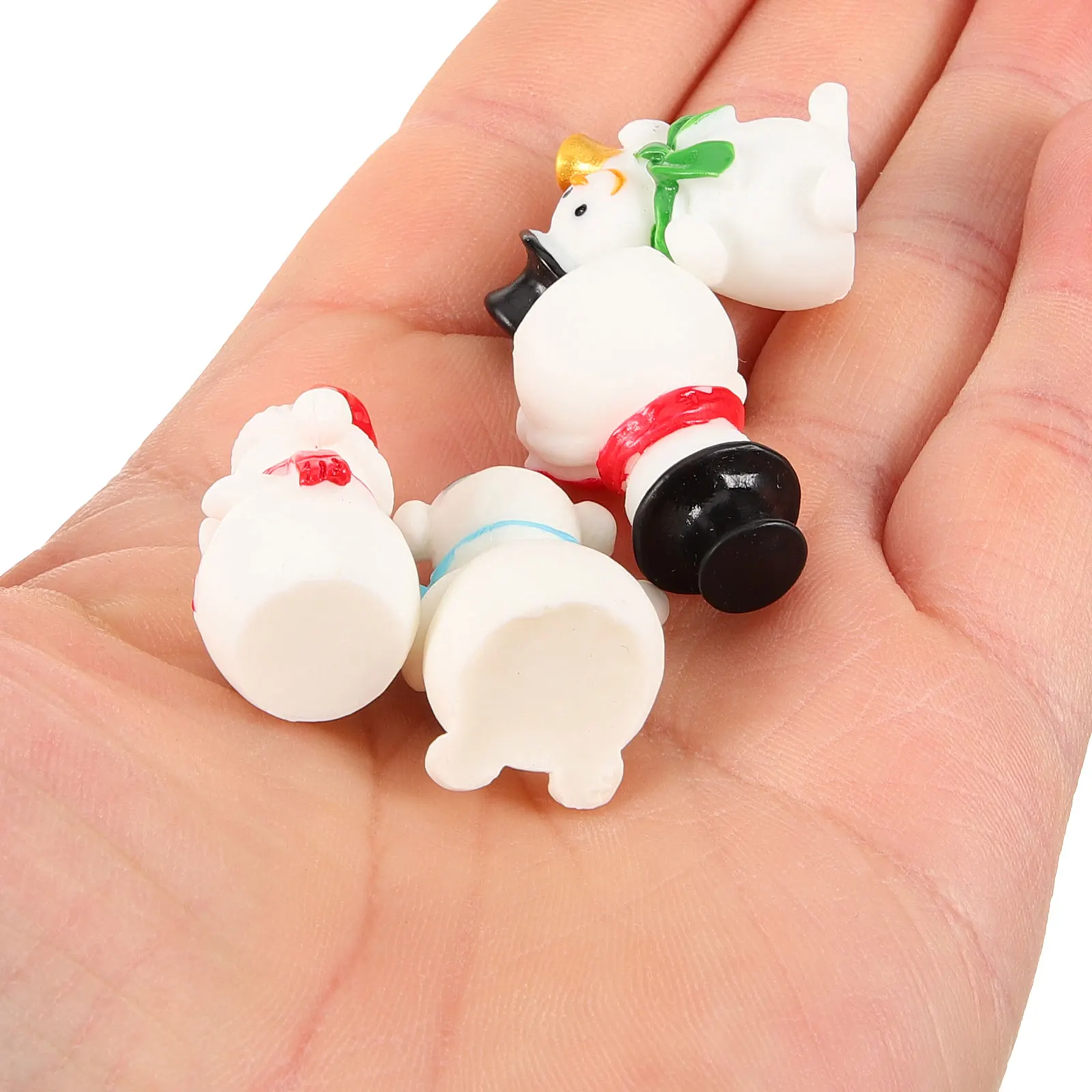 

15Pcs Delicate Resin Ornaments Red White Creative Miniature Decorations for Home Room Bed Cartoon Resin Ornaments