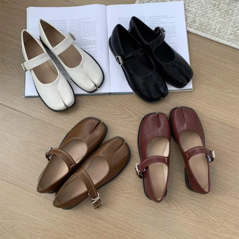Split Toe Mary Jane Single Shoe Leather Low Heel 2024 Spring New Retro Casual Shallow Mouth Slimming Flat Shoes Women's Party