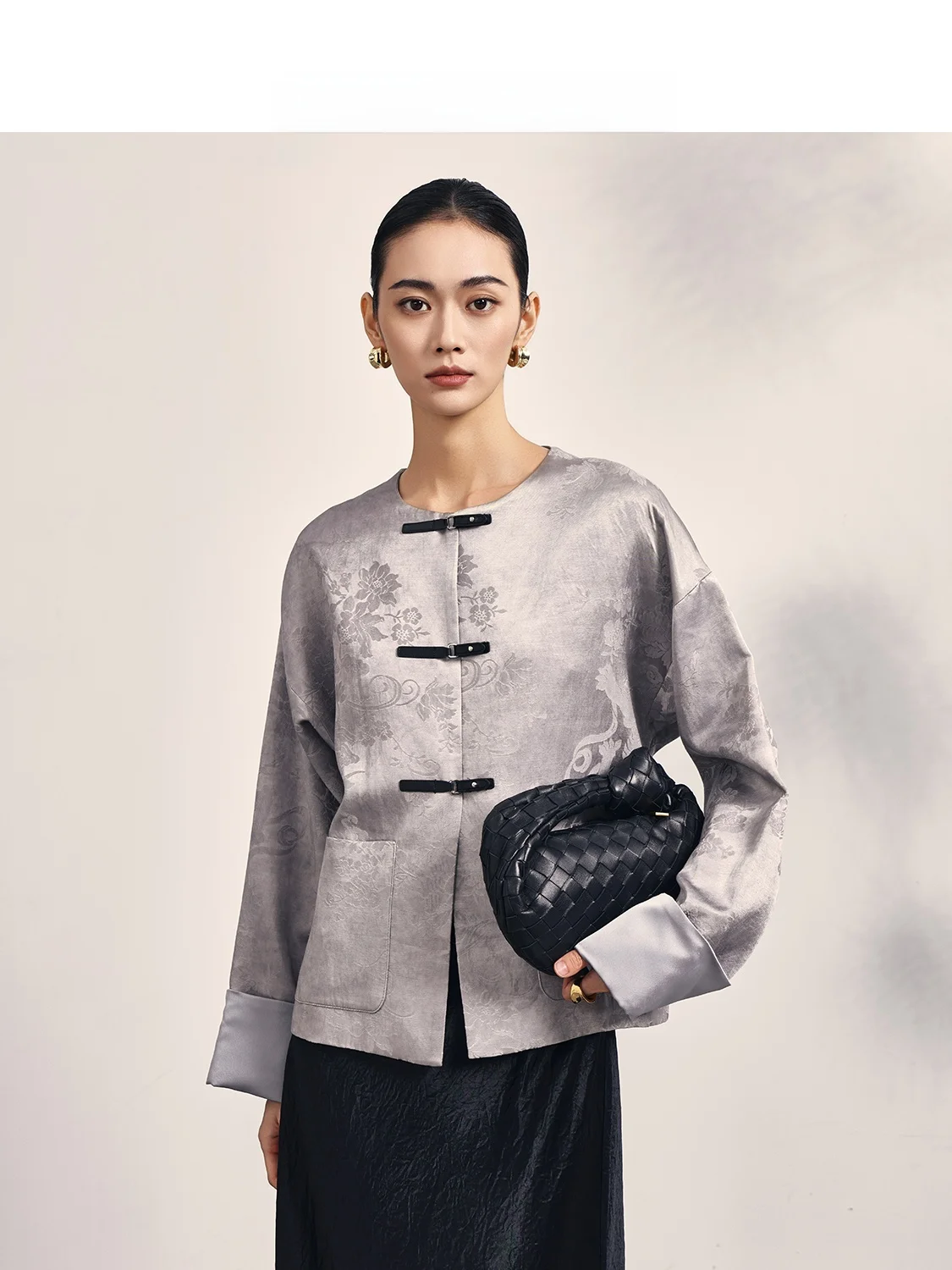 Annibycn New Chinese Style Silk Jacket Women's Spring Autumn round Neck Shoulder Drop Flower Embroidery Tang Costume Top