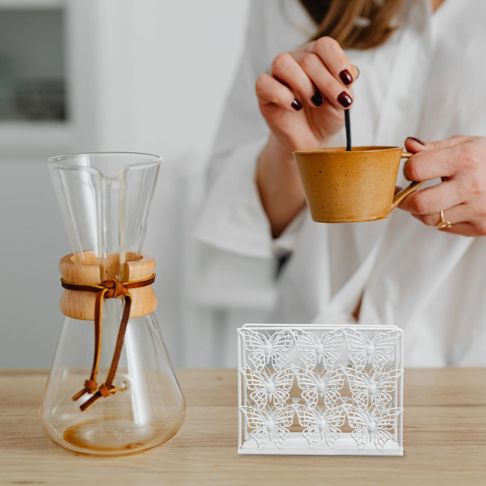 

Household Tissue Holder Delicate Napkin Stand Compact Size Space Saving Room Decoration Supply Napkin Holder