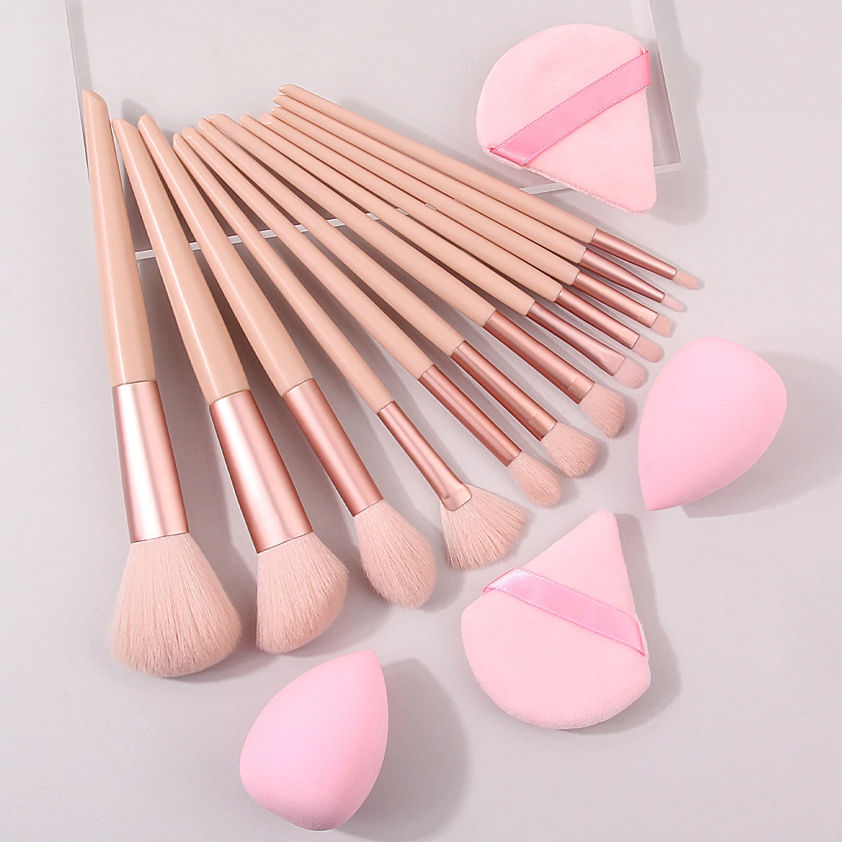 

16PCS soft hair makeup brush set sponge puff combination multifunctional loose brush blush brush professional beauty tool