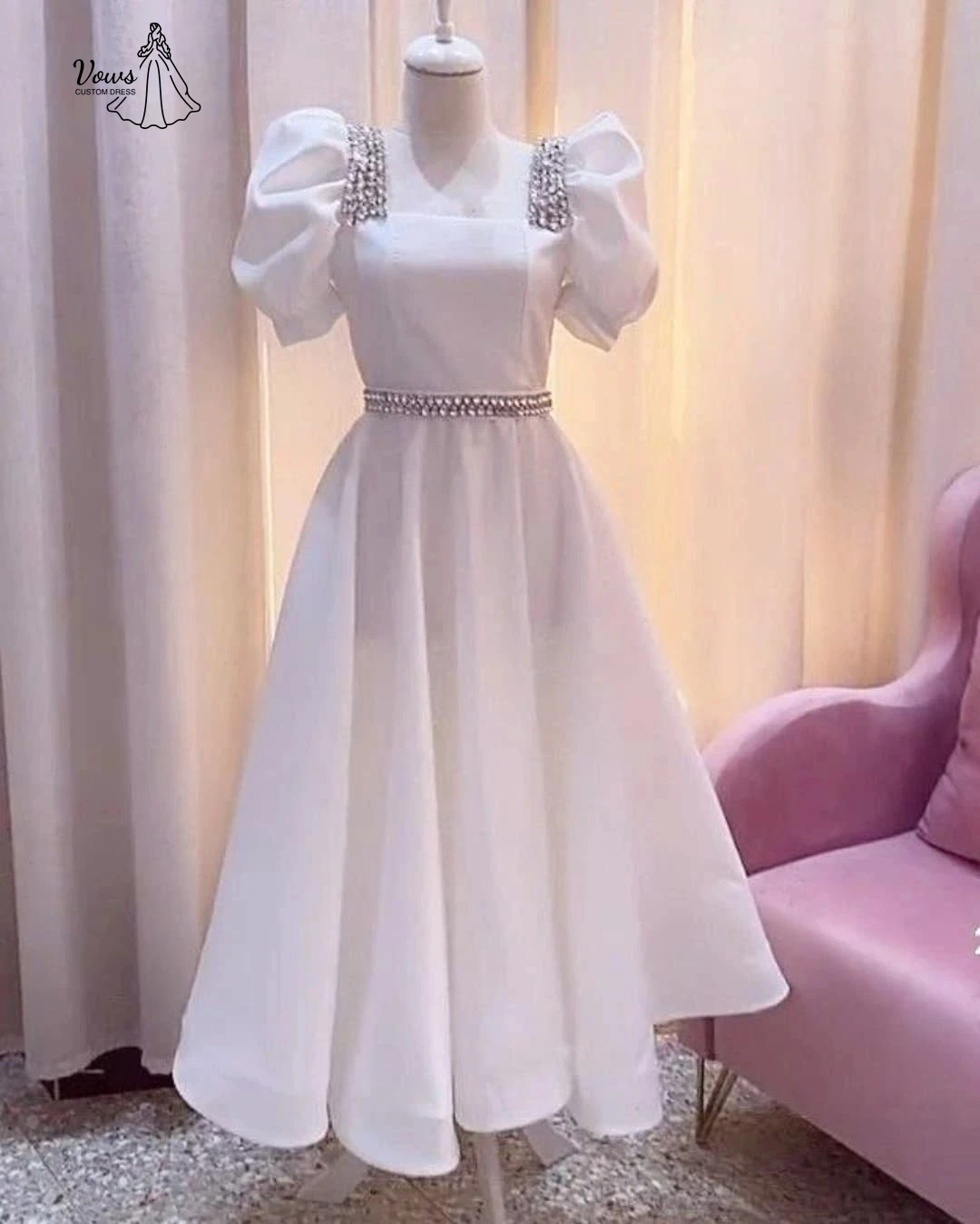 ชุดราตรีหรูหราสำหรับผู้หญิง ชุดเดรสออกงานสุดสง่างามสำหรับผู้หญิง ปี 2025 ตัดเย็บตามสั่ง คอเหลี่ยม แขนพอง ชุดราตรีงานกาล่า