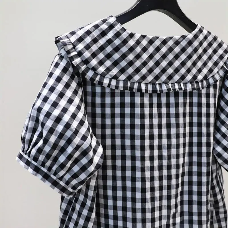 Casual Commuting Black White Plaid Doll Neck Shirt for Women 2024 Korean Version Lazy Style Retro Loose Short Sleeved Trendy Top