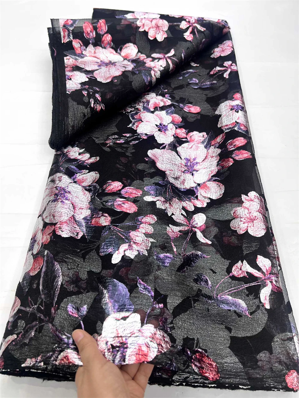 

Hot Sale African Brocade Jacquard Fabric Latest Nigerian Damask Gilding Lace Material Brocard Tissu 5 Yard For Sewing Dresses 16