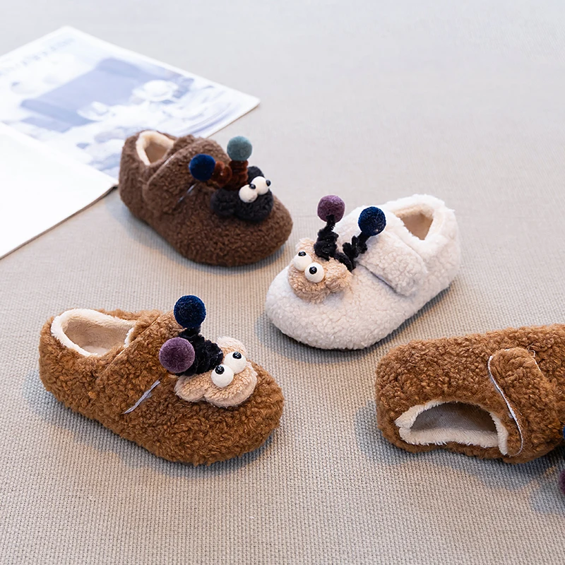 Crianças sapatos planos doce versátil crianças sapatos casuais camurça quente sola macia 2025 inverno novas meninas sapatos de princesa conforto na moda