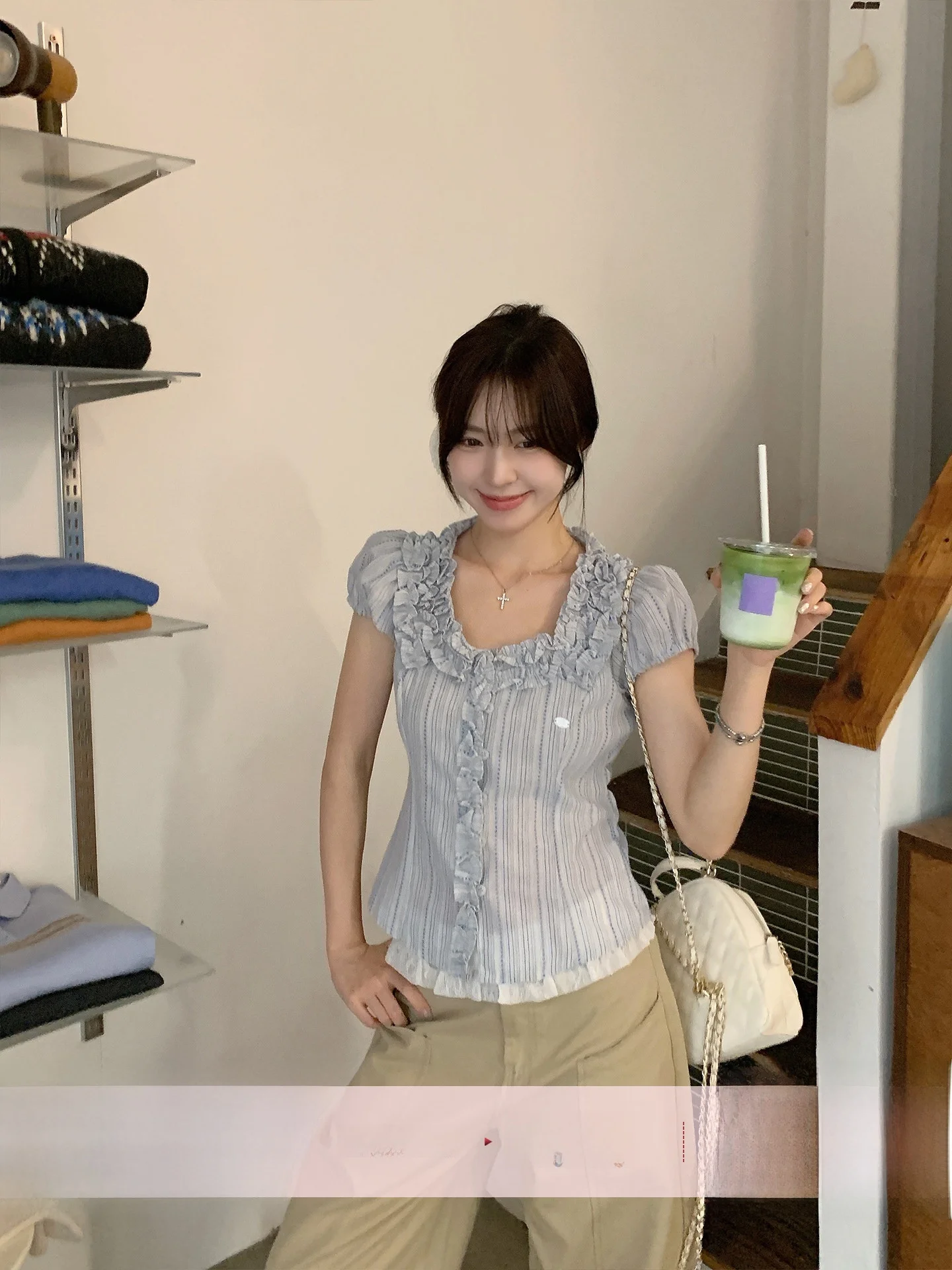 

Рубашка Morning Bloom Unique с уникальным пэчворком и полосками, с короткими рукавами-фонариками, женская летняя модная рубашка в корейском стиле, дышащая.