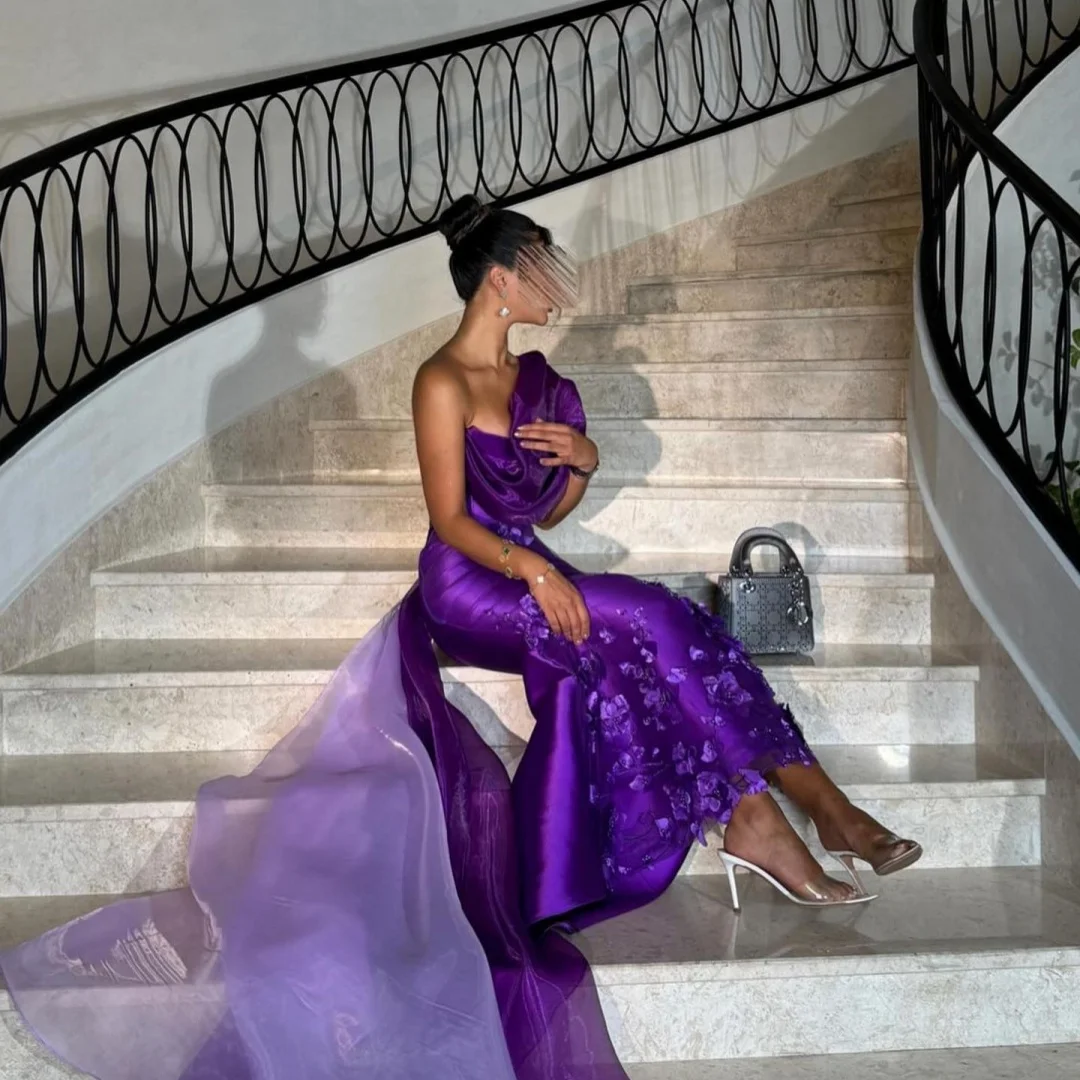 Bella personnalisé violet épaules inclinées sirène robes de soirée 3D fleurs Satin robes de soirée parole longueur robe de bal 2025