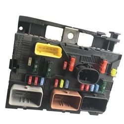 Suitable for Peugeot 1007 207 (A7) 307 RESTYLING Citroen C2 C3 II C4 ENGINE FUSE BOX 6500FH