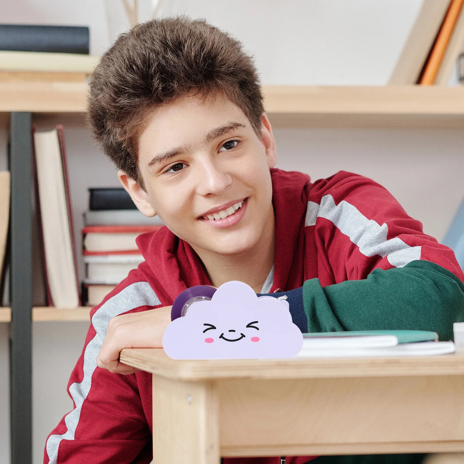 

Cute Cloud Tape Dispenser Desk Set Colorful Washi Tape Smooth Cutter Ideal for Students Teachers DIY Journals School Supplies