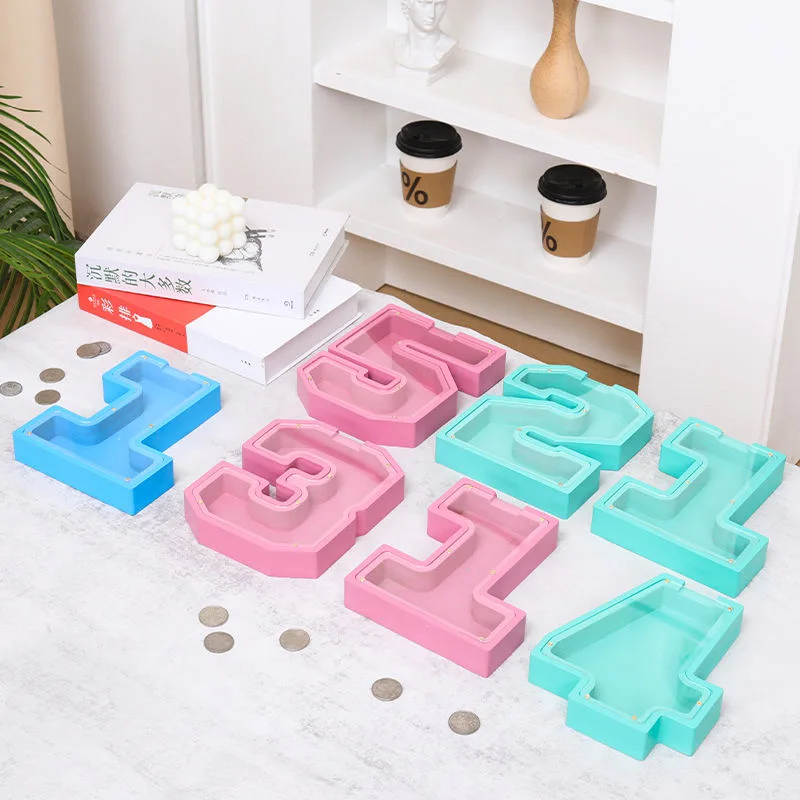

Digital piggy bank decoration personalized custom pattern family combination creative novel high-end creative decoration