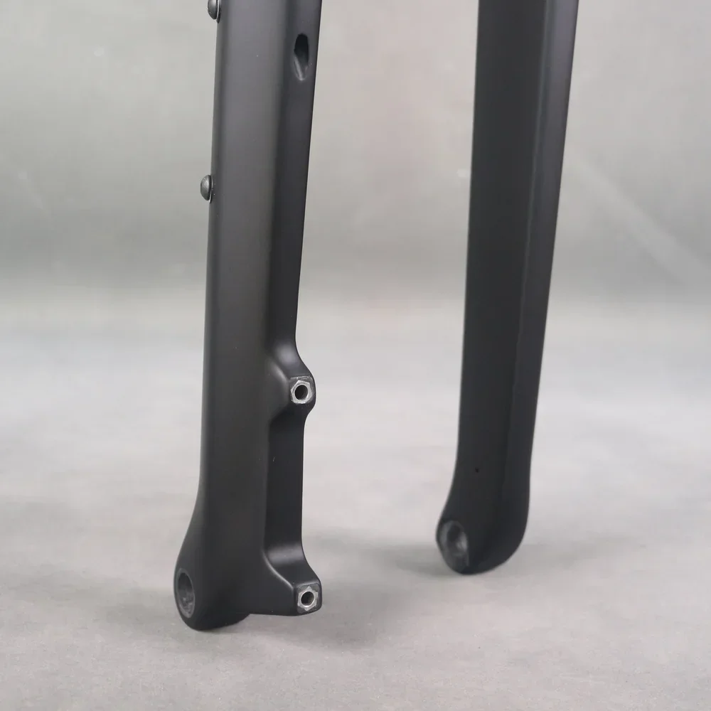 Full Carbon Fiber 29er Boost MTB Fork M02 Model Include Axle Max Tire 29X2.8 Available With Or Without Cage Hole