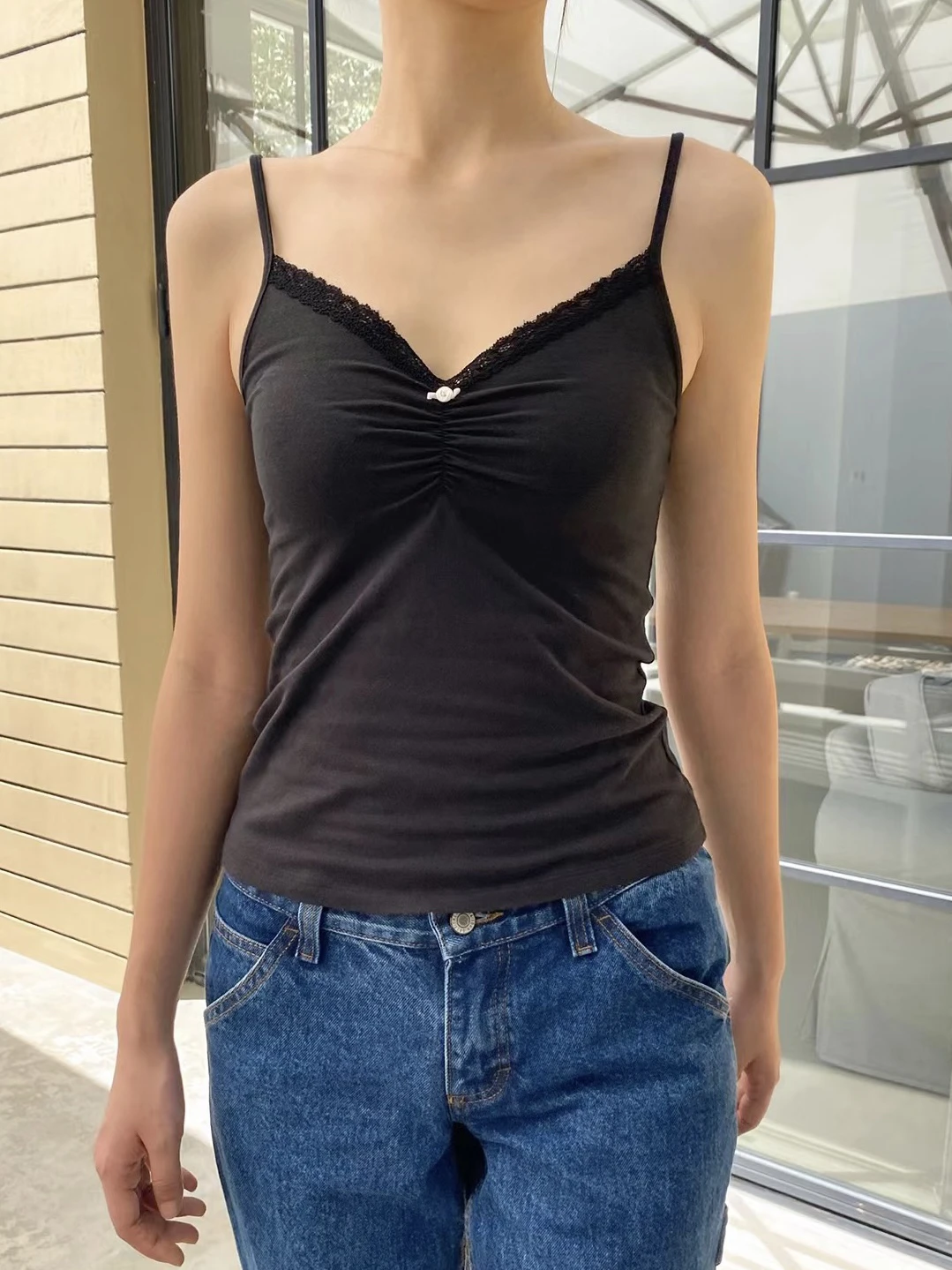 Summer Flower Folds Slim Tank Top Women Sexy Lace Trim V Neck Sleeveless Black Camis Sweet Chic Preppy Style Crop Tops Y2k New