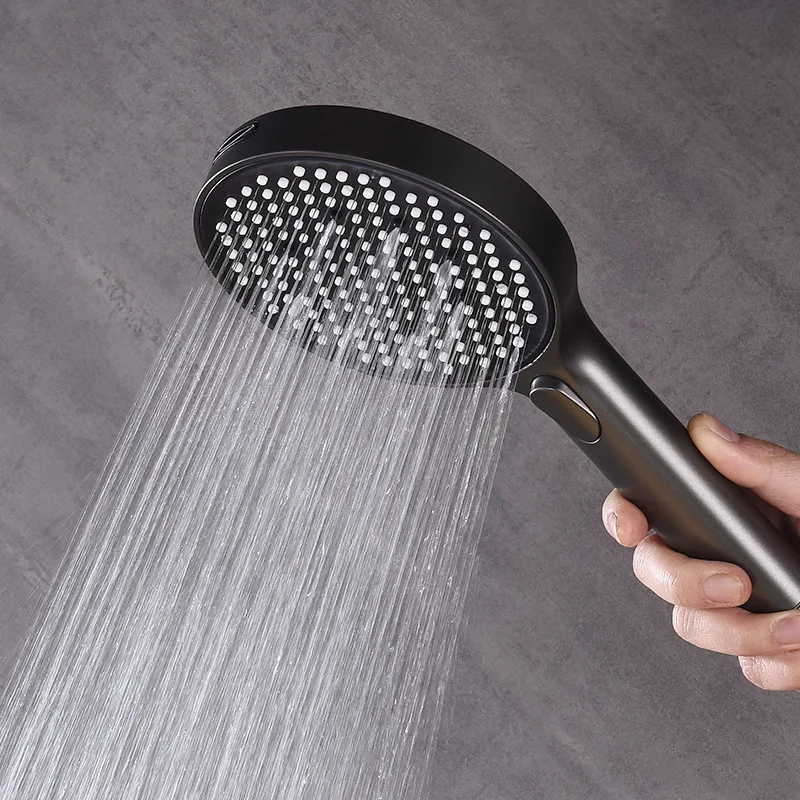 Leichtes, luxuriöses Messing-Wandbrause-Set mit quadratischer Digitalanzeige und Regenspray, Wasserfall-Auslass, großes Top-Spray, intelligente Steuerung