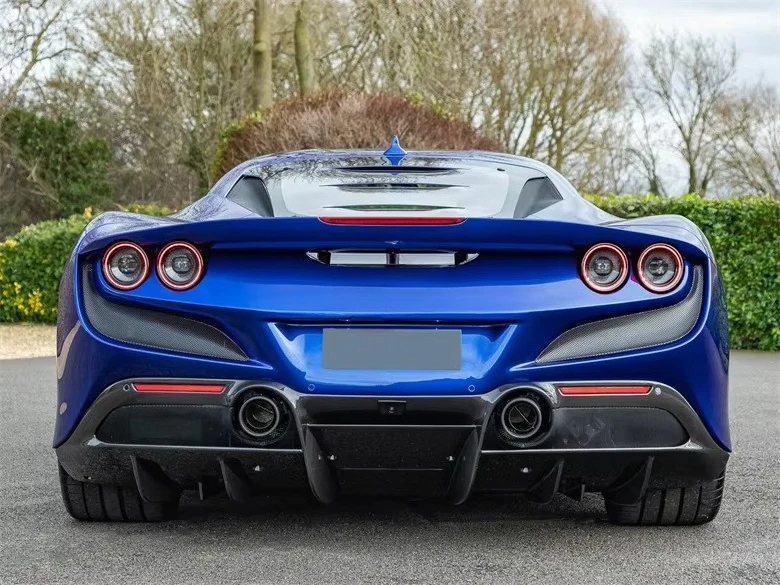 

High Quality OEM Style Carbon Fiber Front Bumper Lip Front Bumper Center Cover Side Skirts Rear Diffuser Body Kit for Ferrari F8