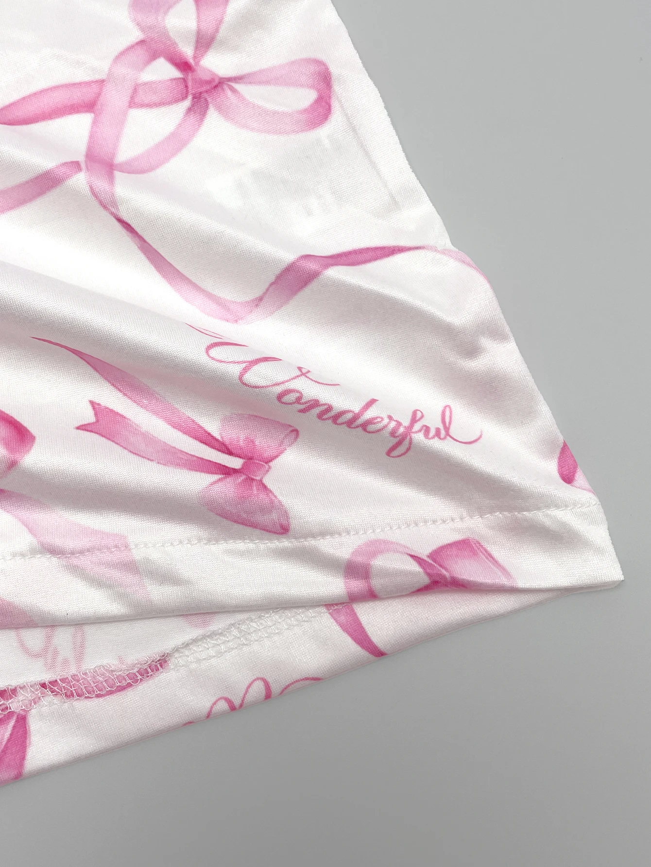 Standard Size Spring and Summer Women's Two-Piece Pajamas, Comfortable Short-Sleeved Tie Tops and Matching Shorts, Elegant Cardigan - Image 5
