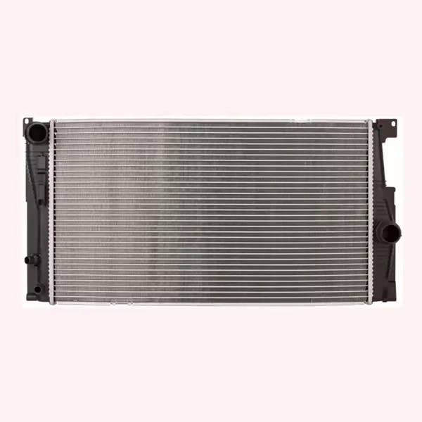 High Quality Aluminum Radiator for F1811-13 Car Model 17118658301 17117626559 17118658303 17118658301 17117626560 17118672012