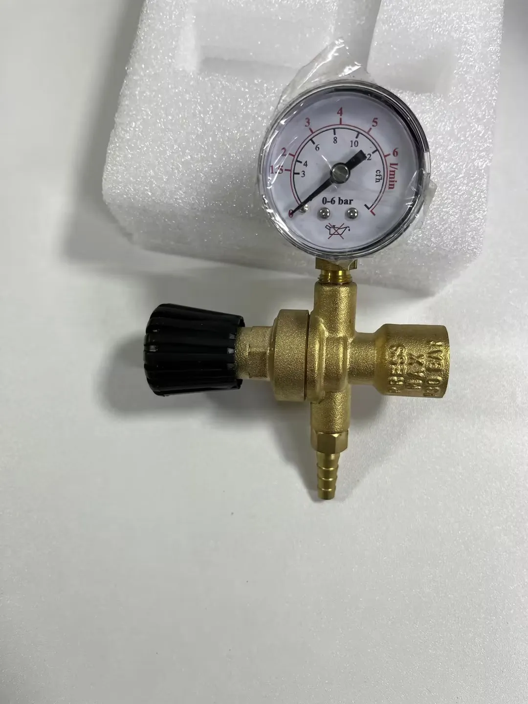 Mini Argon Carbon Dioxide Pressure Reducer Pressure Gauge Instrument 36v220V Two Welding Pressure Reducing Valve M10 * 1