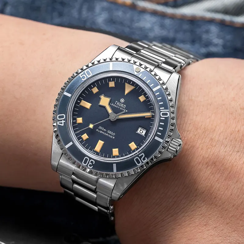

Thorn Men's Retro Dive Watch 40mm Blue Dial Aluminum Bezel Sapphire PT5000 Automatic Movement Rivet Steel Bracelet Luminous 200m