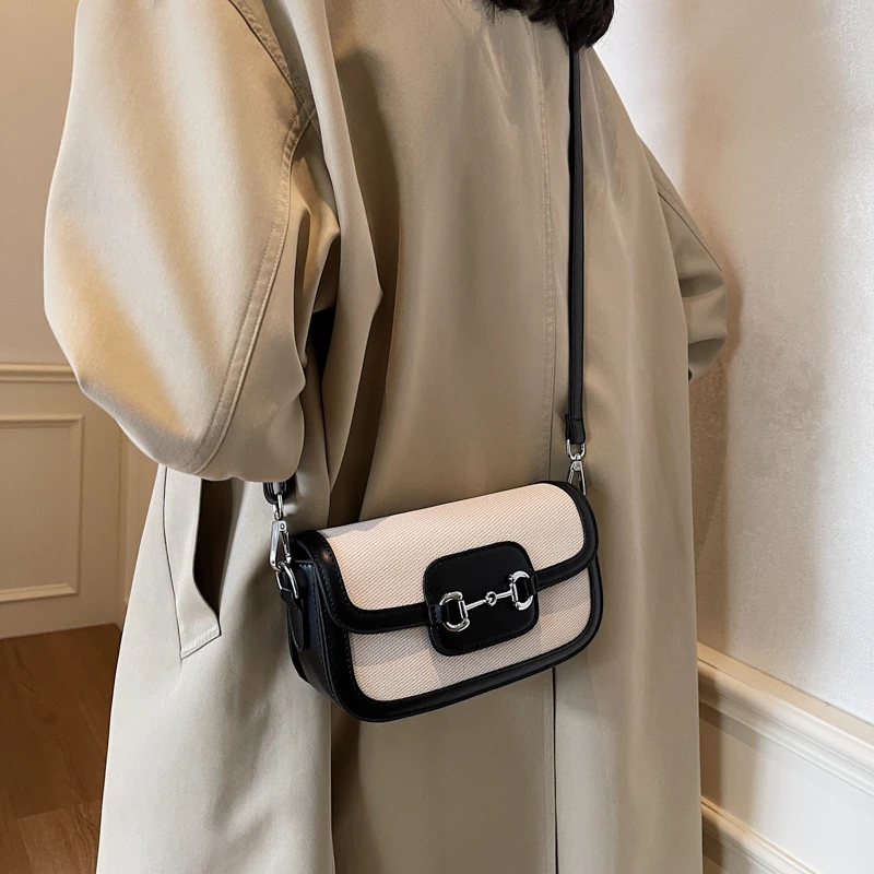 

Chic Commuter Messenger Bag - Waterproof Leather Crossbody Purse For Laptops And Daily Essentials